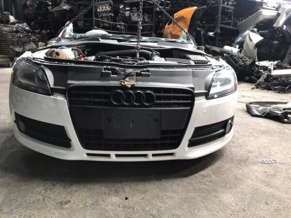 Audi TT MK2 2.0 Half Cut